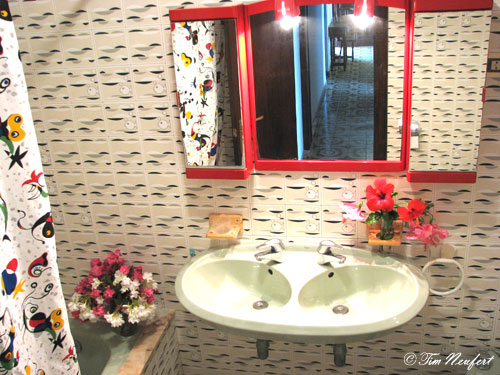 Bad 1 mit Wanne/Dusche